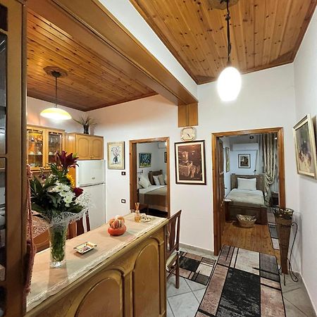Andria'S Apartment Αργυρόκαστρο Εξωτερικό φωτογραφία