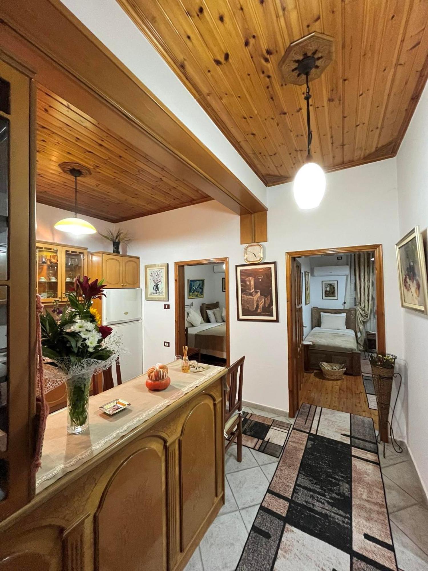 Andria'S Apartment Αργυρόκαστρο Εξωτερικό φωτογραφία