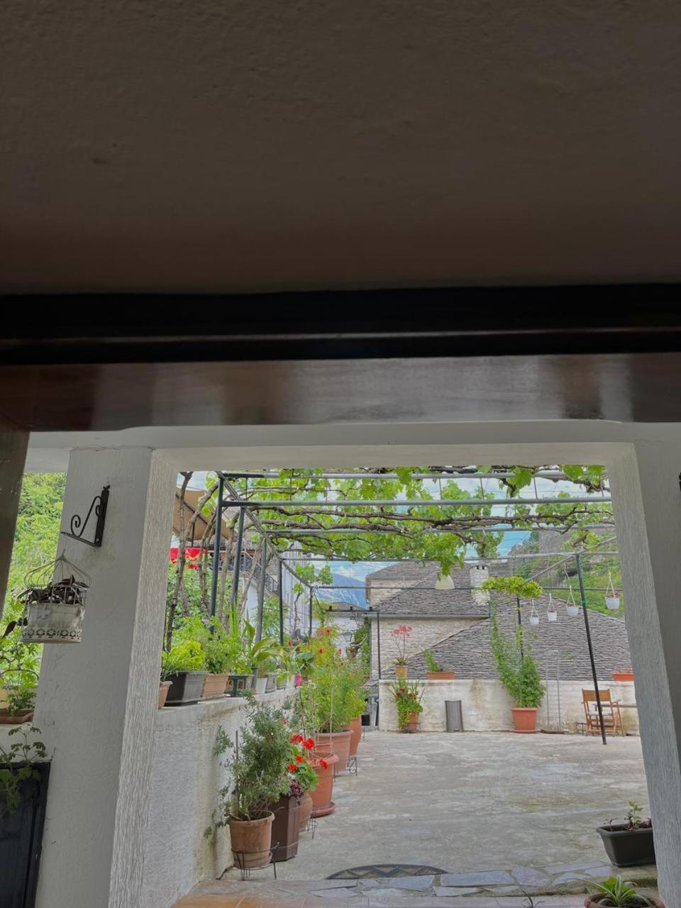 Andria'S Apartment Αργυρόκαστρο Εξωτερικό φωτογραφία